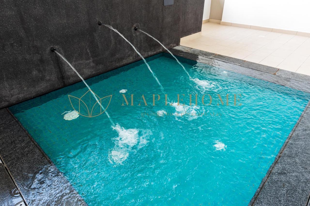 Apartamento The Apple Melaka Exterior foto