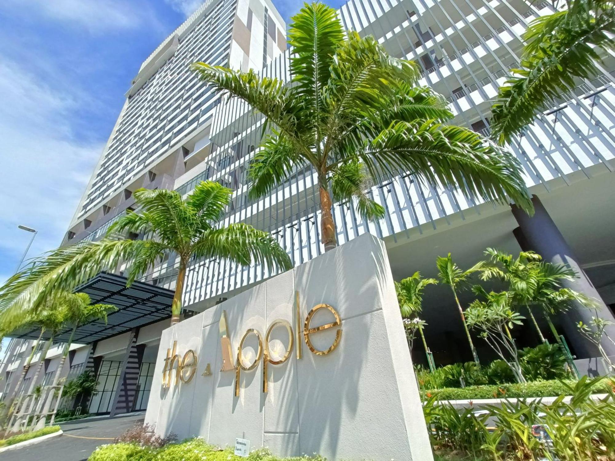 Apartamento The Apple Melaka Exterior foto